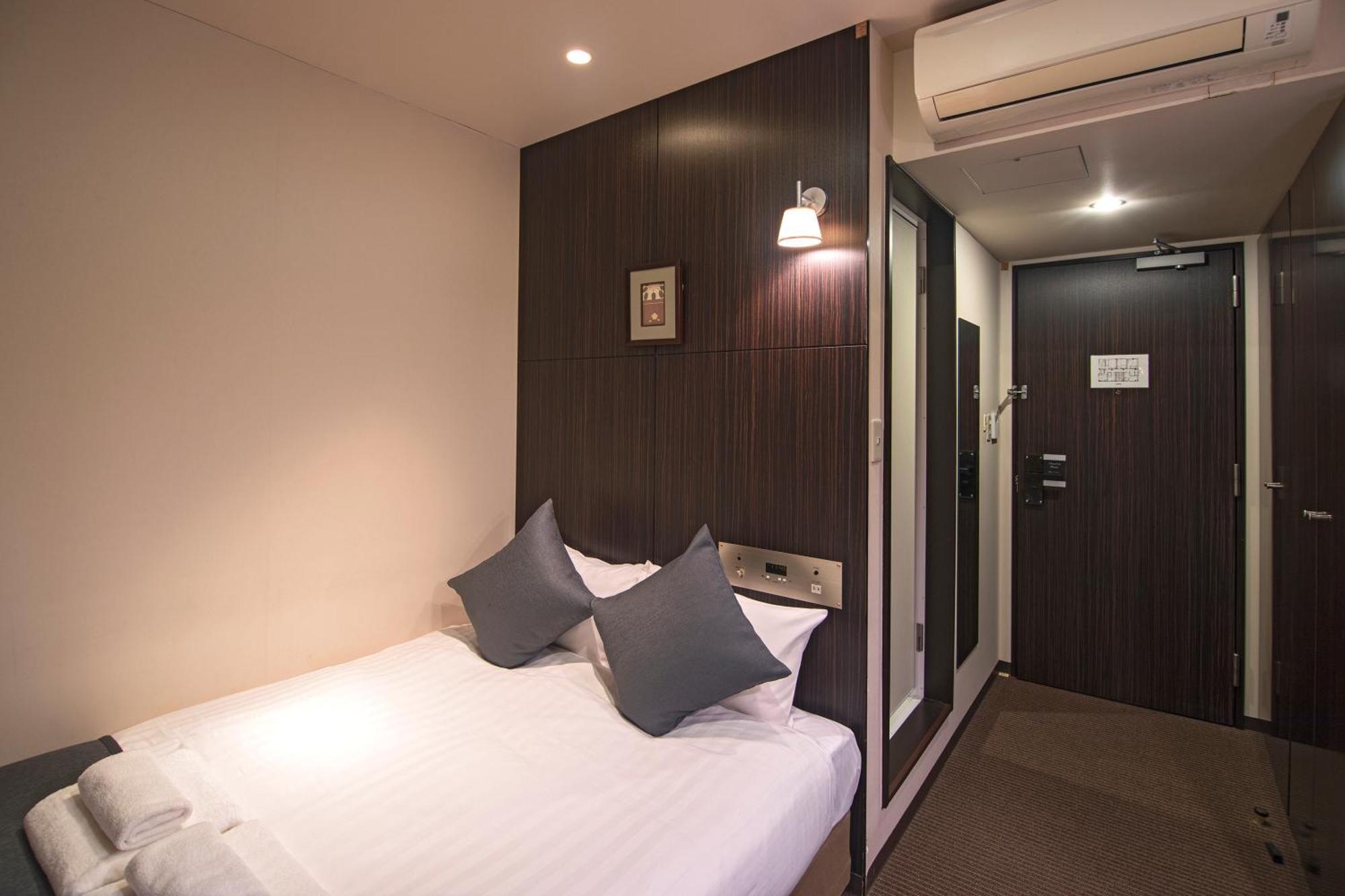 Wonz Hotel Self-Check-In Ōsaka Exterior foto