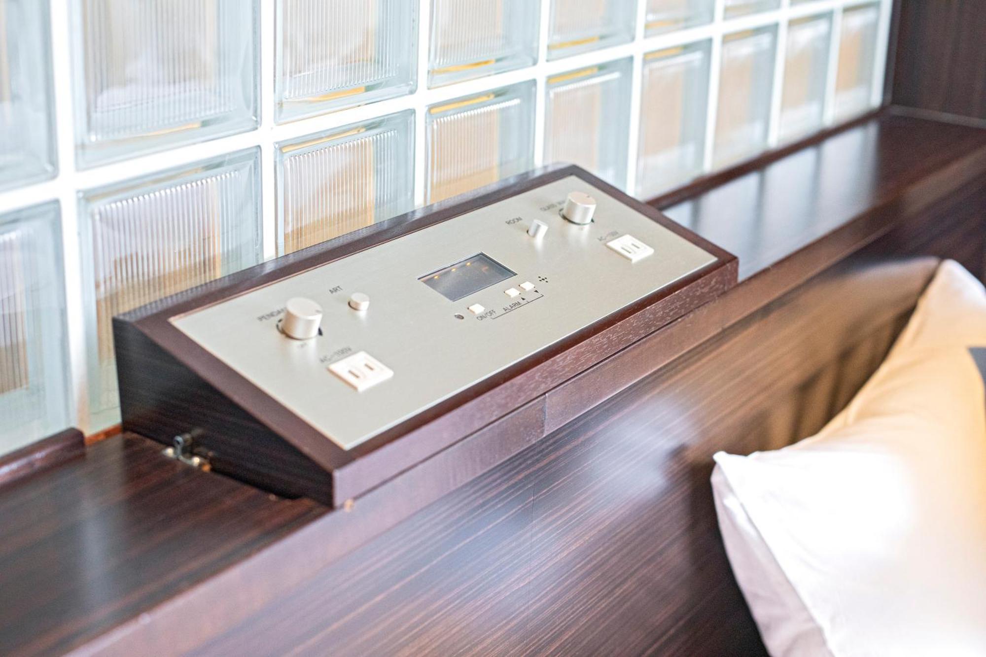 Wonz Hotel Self-Check-In Ōsaka Exterior foto